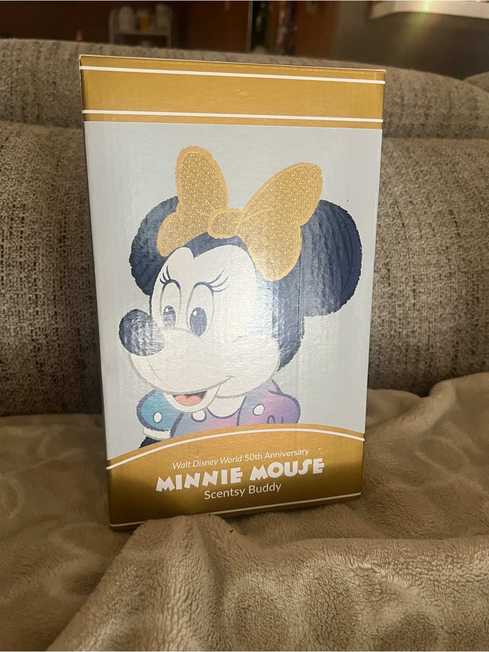 Scentsy Minnie Mouse Buddy with Gold Accents